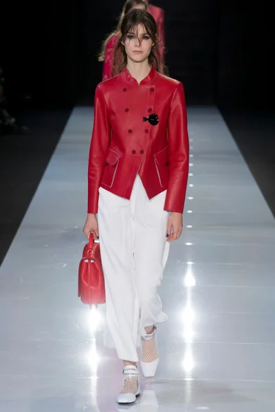 Look 37